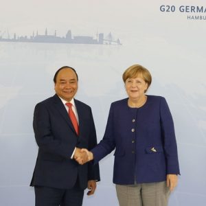 Bundeskanzlerin Angela Merkel trifft Premierminister Nguyen Xuan Phuc um über APEC zu sprechen